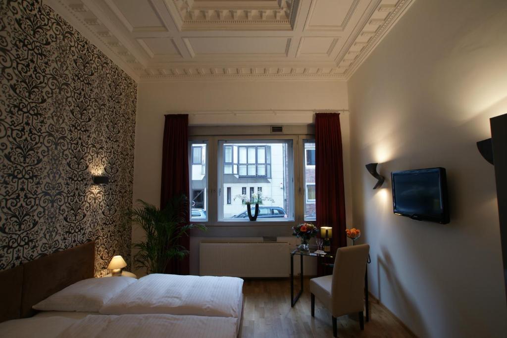 Hotel Stern Düsseldorf Oda fotoğraf