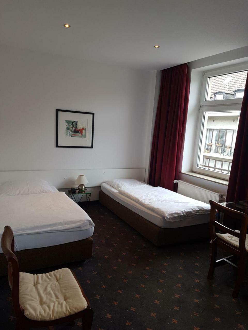 Hotel Stern Düsseldorf Dış mekan fotoğraf