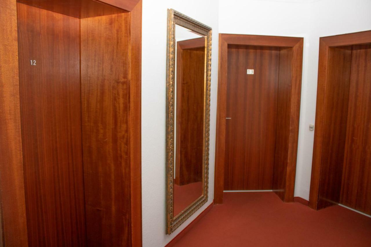 Hotel Stern Düsseldorf Dış mekan fotoğraf